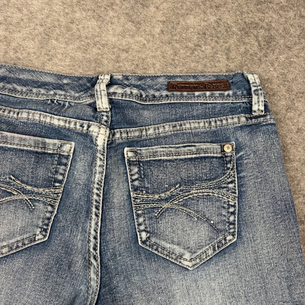Rhythm in Blues Denim Shorts Womens 8 Blue Bermuda Distressed Y2K McBling‎ 2000s